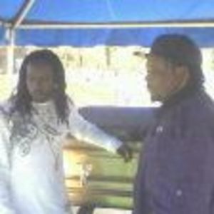 Meet your Posher, Bee